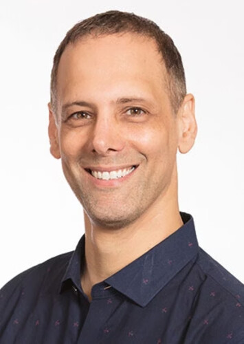 Adam Benzion